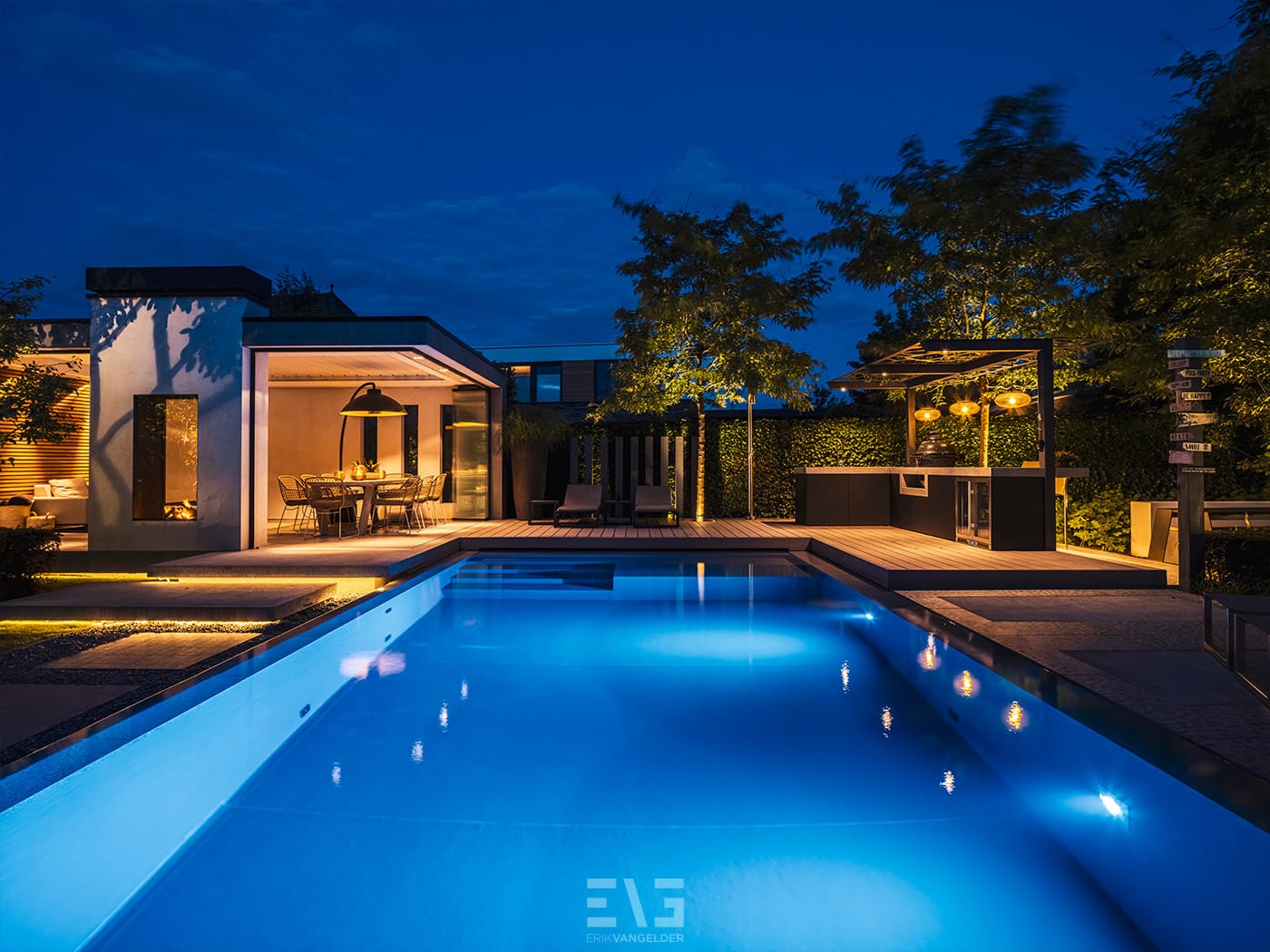 Luxe Droomtuin Met Infinity Pool