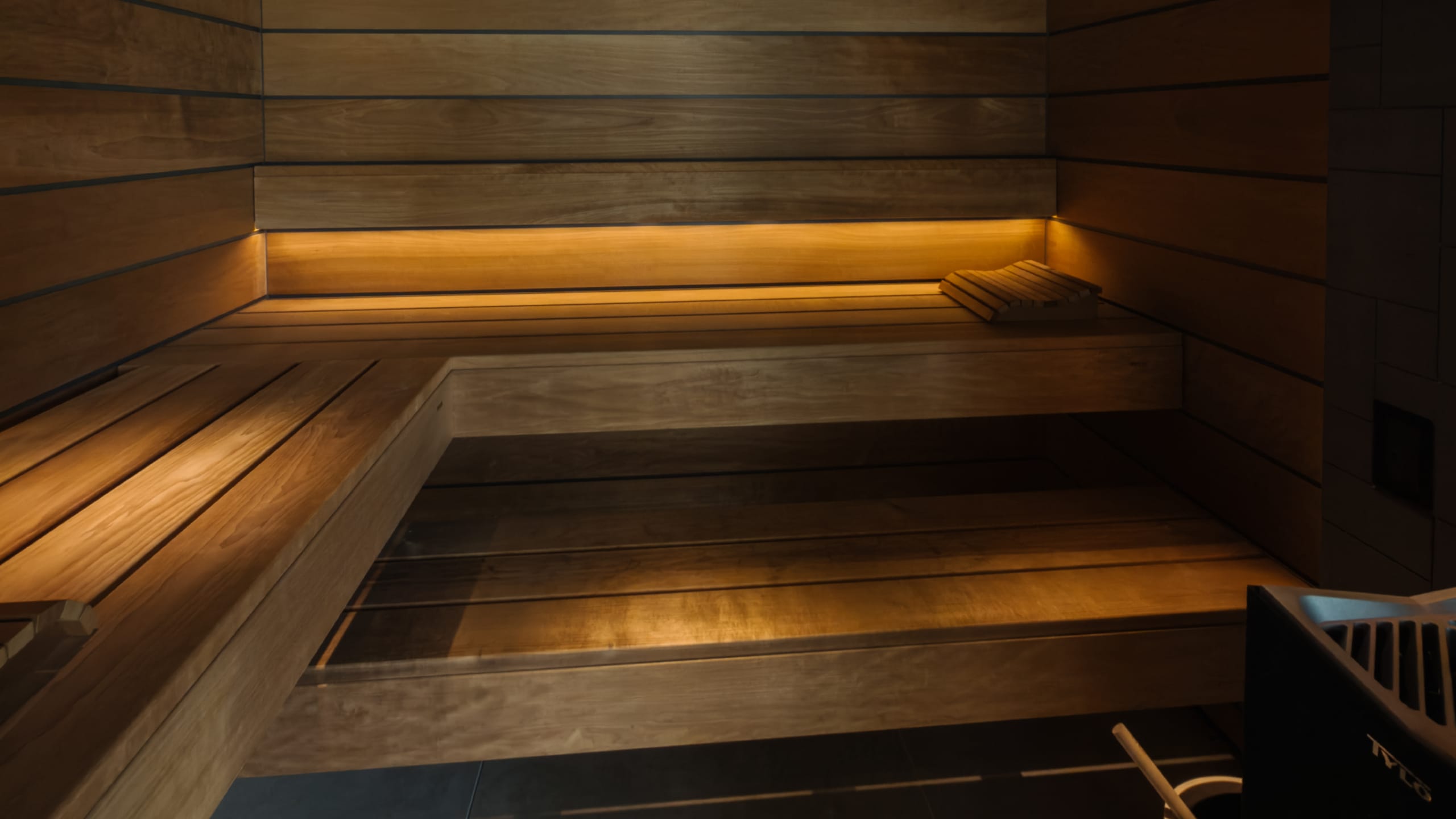WELLNESS MET TYLÖ REFLECTIESAUNA EN STOOMCABINE